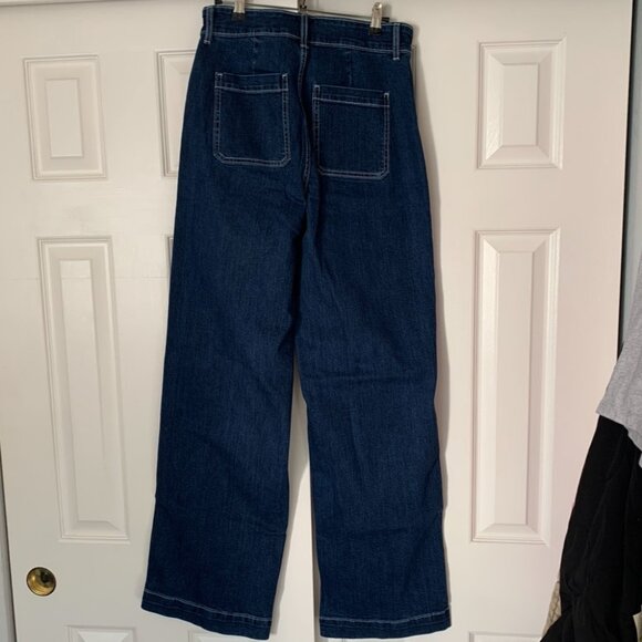 Old Navy Extra High-Waisted Sky-Hi Mariner Wide-Leg Jeans 6T NWOT - Picture 3 of 5